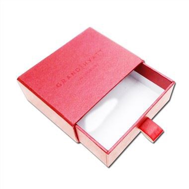 Škatle za nakit v luksuzni embalaži